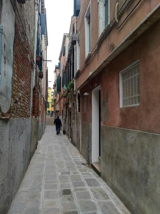 Appartamento Con Terrazza Biennale Venedig Exteriör bild