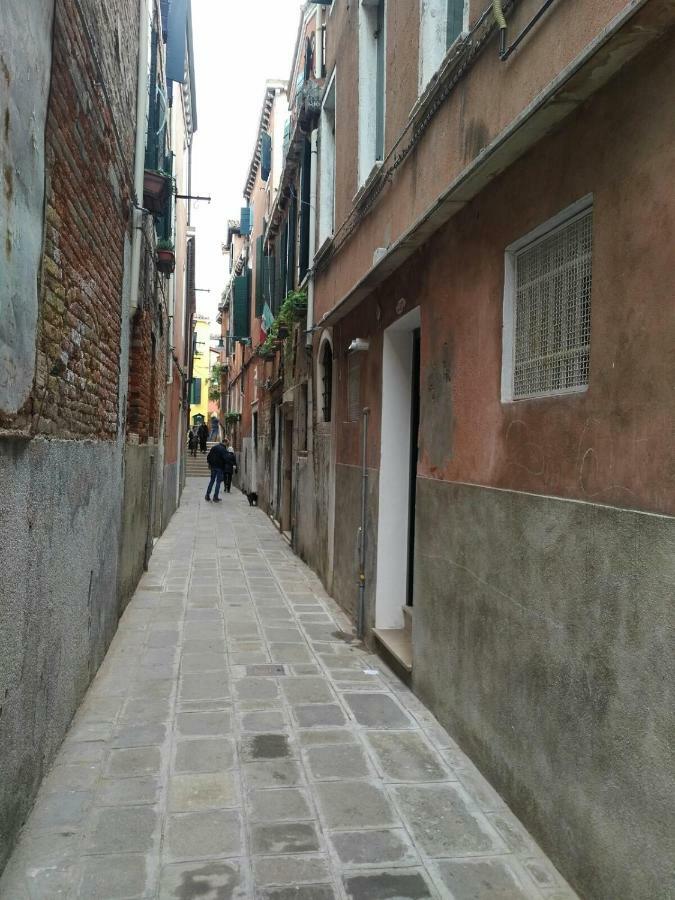 Appartamento Con Terrazza Biennale Venedig Exteriör bild